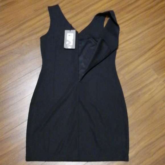 (3/$50) NWT Vero Moda fitted black dress - Picture 3 of 6